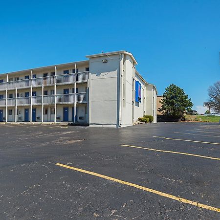 Motel 6-Blue Springs, Mo Buitenkant foto